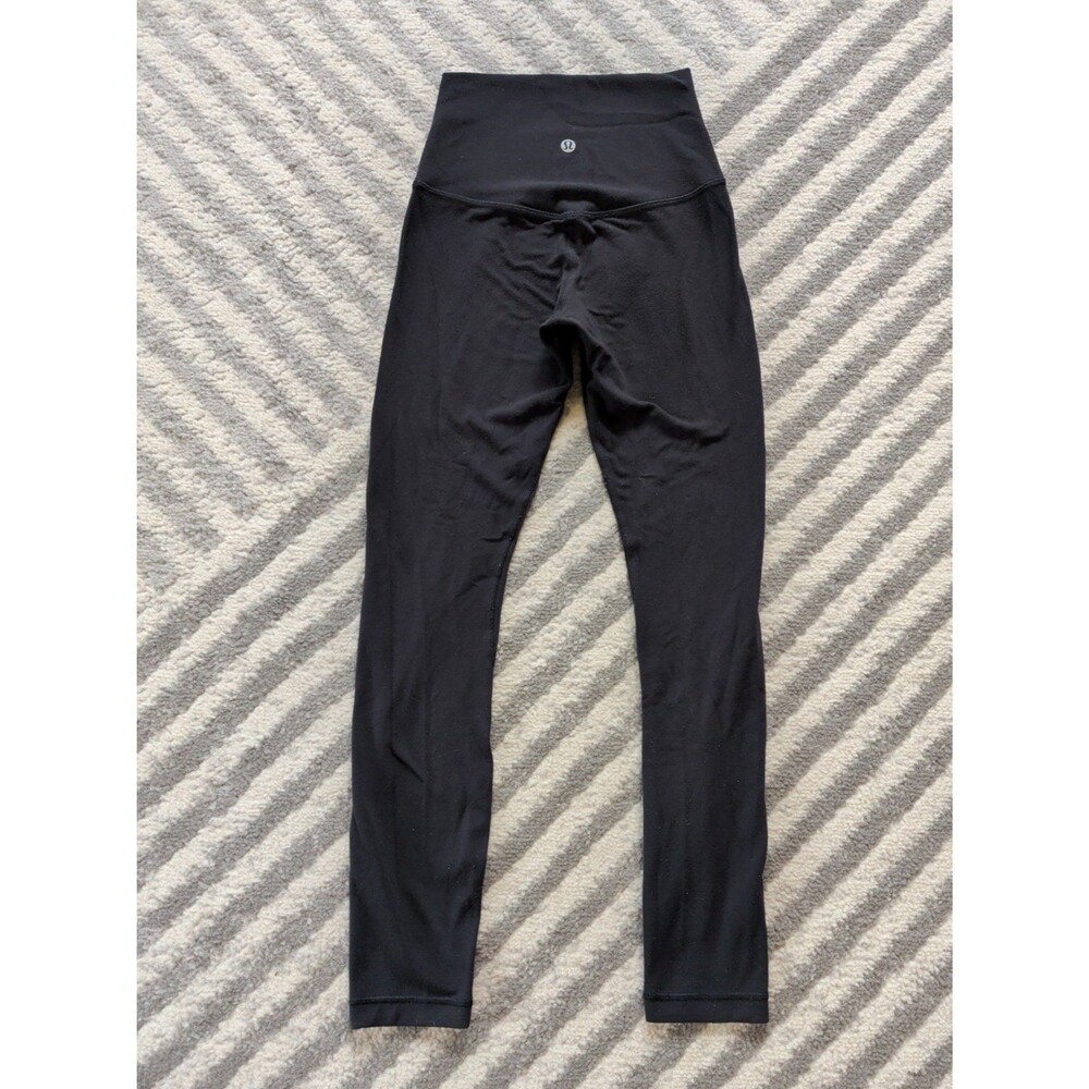 Lululemon Classic Lightweight Black Yoga Leggings Size 0